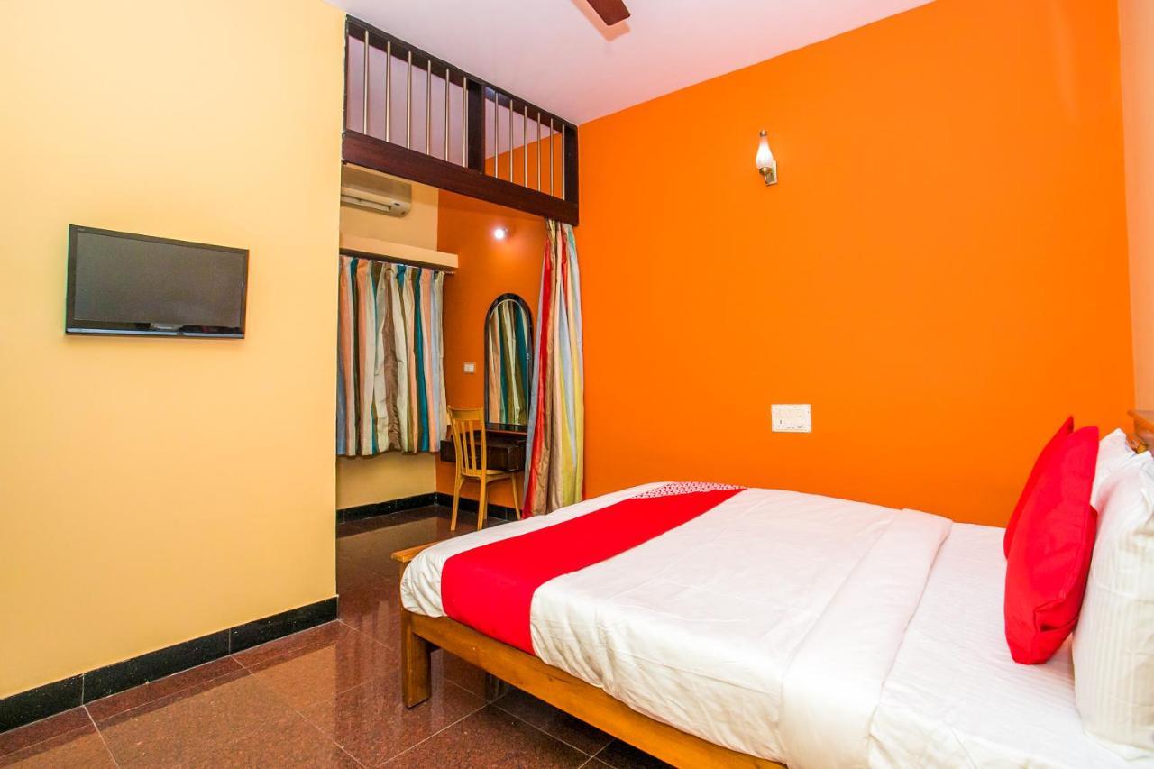 Priyanka Residency Hotel Bangalore Bagian luar foto